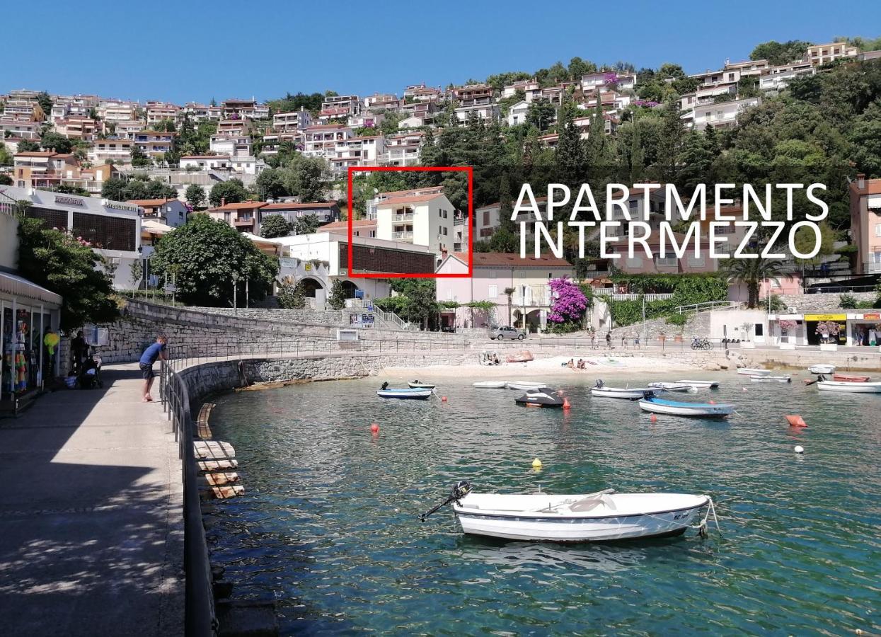 Apartment Suzie Q - Intermezzo With Sea View Rabac Eksteriør billede