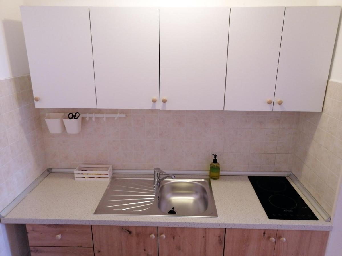 Apartment Suzie Q - Intermezzo With Sea View Rabac Eksteriør billede