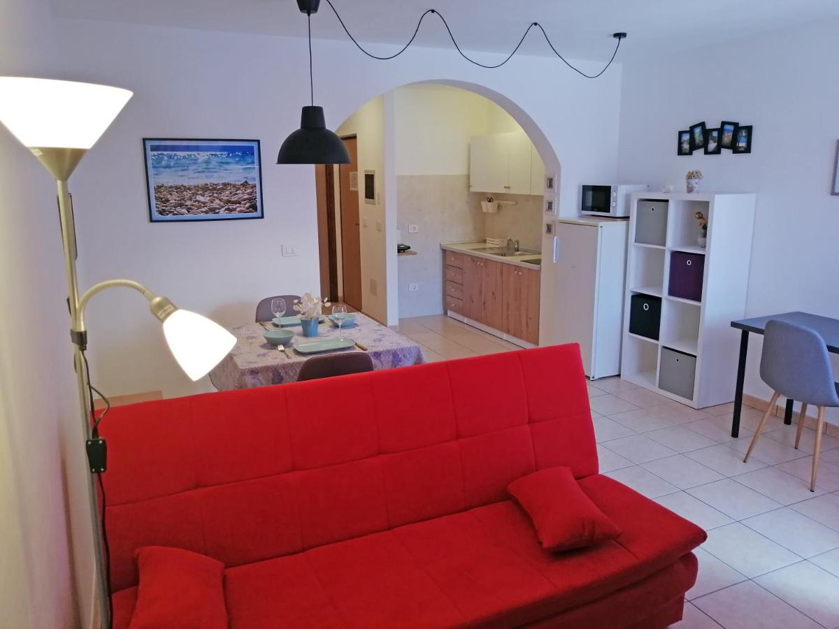 Apartment Suzie Q - Intermezzo With Sea View Rabac Eksteriør billede