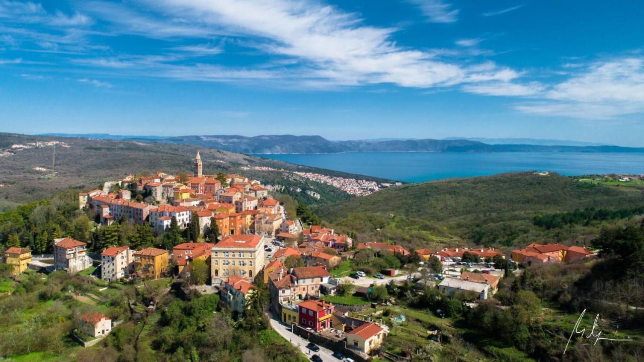 Apartment Suzie Q - Intermezzo With Sea View Rabac Eksteriør billede